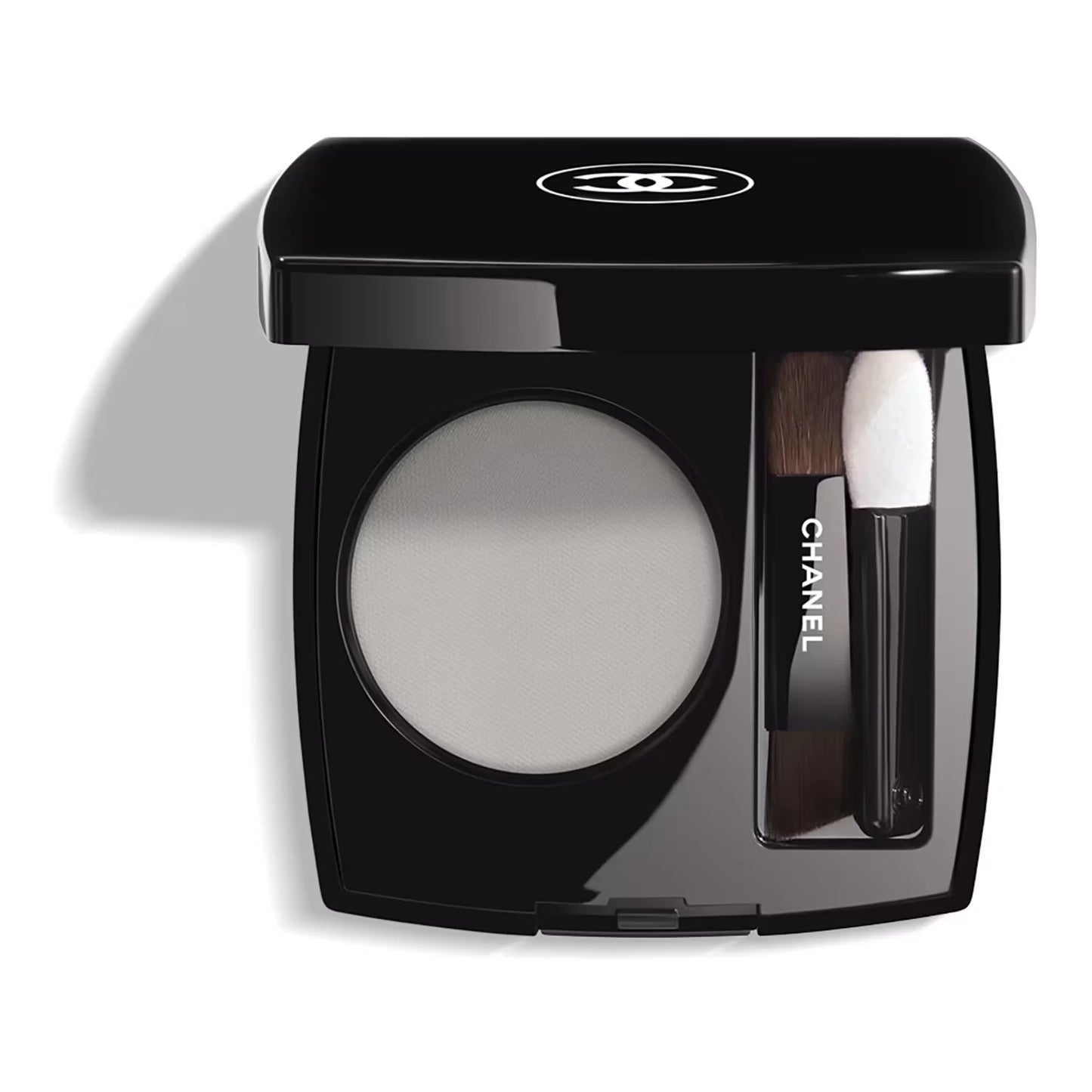 CHANEL ESSENTIAL SHADOW Multi-use long-lasting eyeshadow