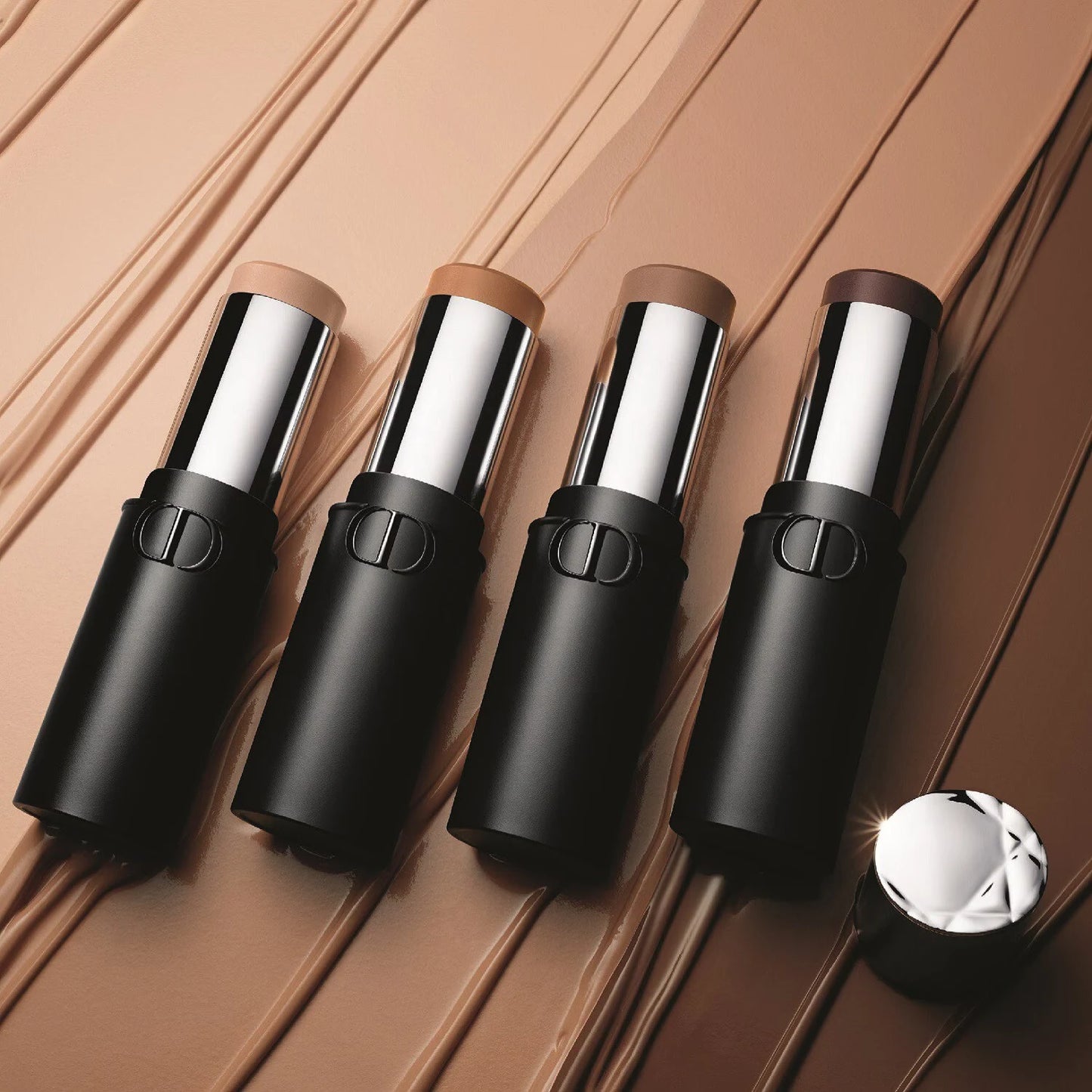 DIOR Forever Skin Contour - Sculpting and Bronzing Foundation Stick