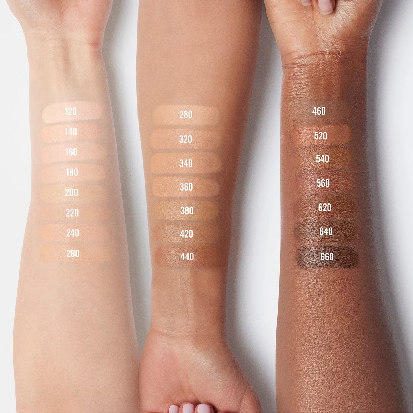 MAKEUP BY MARIO Surrealskin™ Illuminating Concealer
