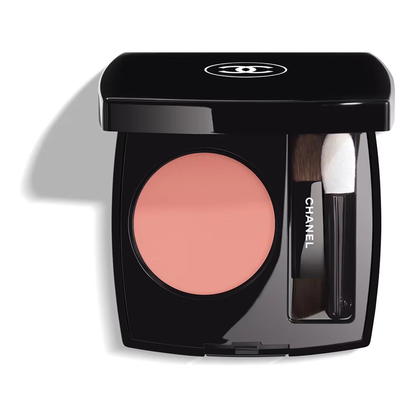 CHANEL ESSENTIAL SHADOW Multi-use long-lasting eyeshadow