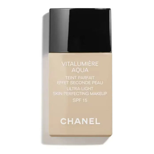 CHANEL VITALUMIÈRE AQUA Perfect Foundation Second Skin Effect SPF 15