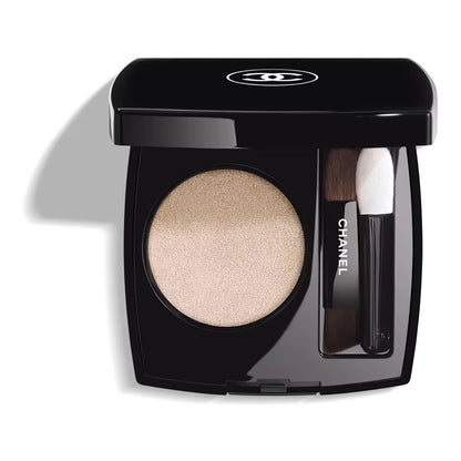 CHANEL ESSENTIAL SHADOW Multi-use long-lasting eyeshadow