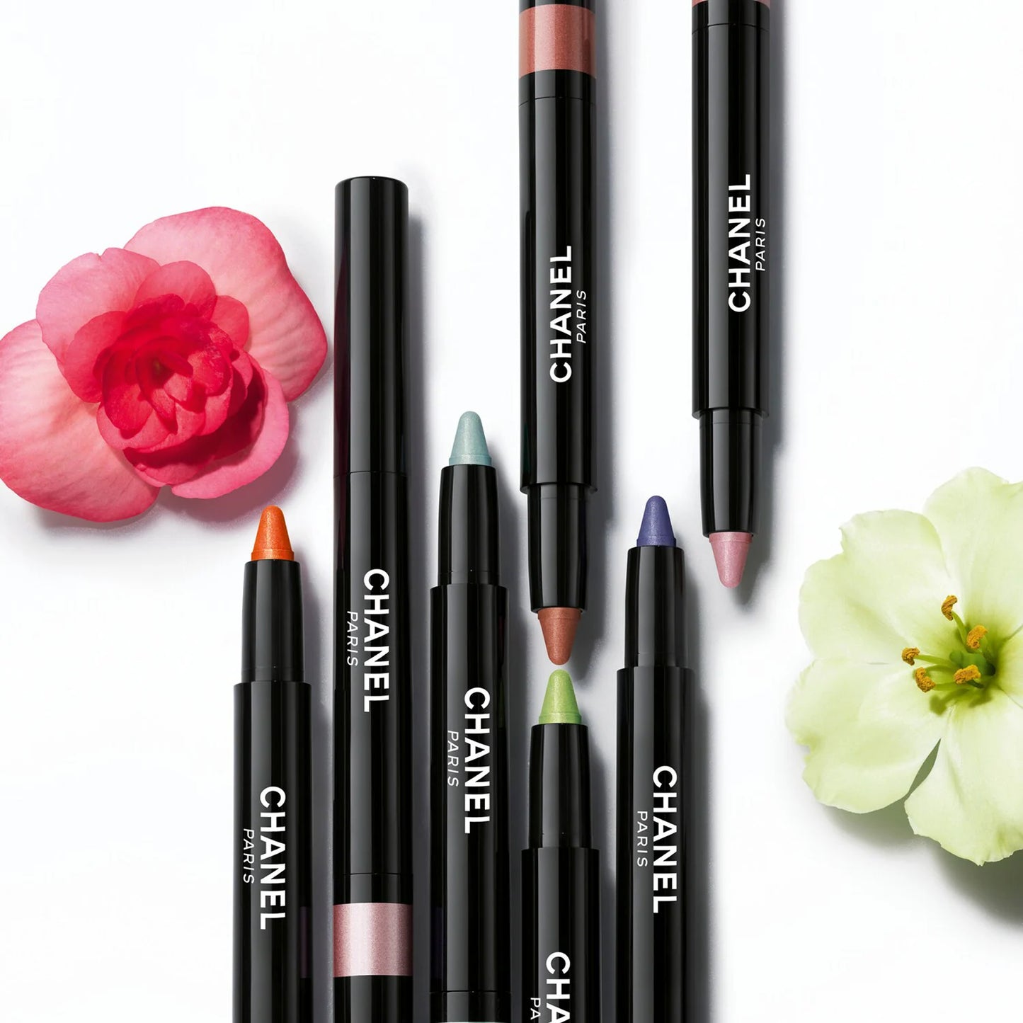 CHANEL SHADOW AND CONTOUR PEN Eyeshadow Liner Kohl