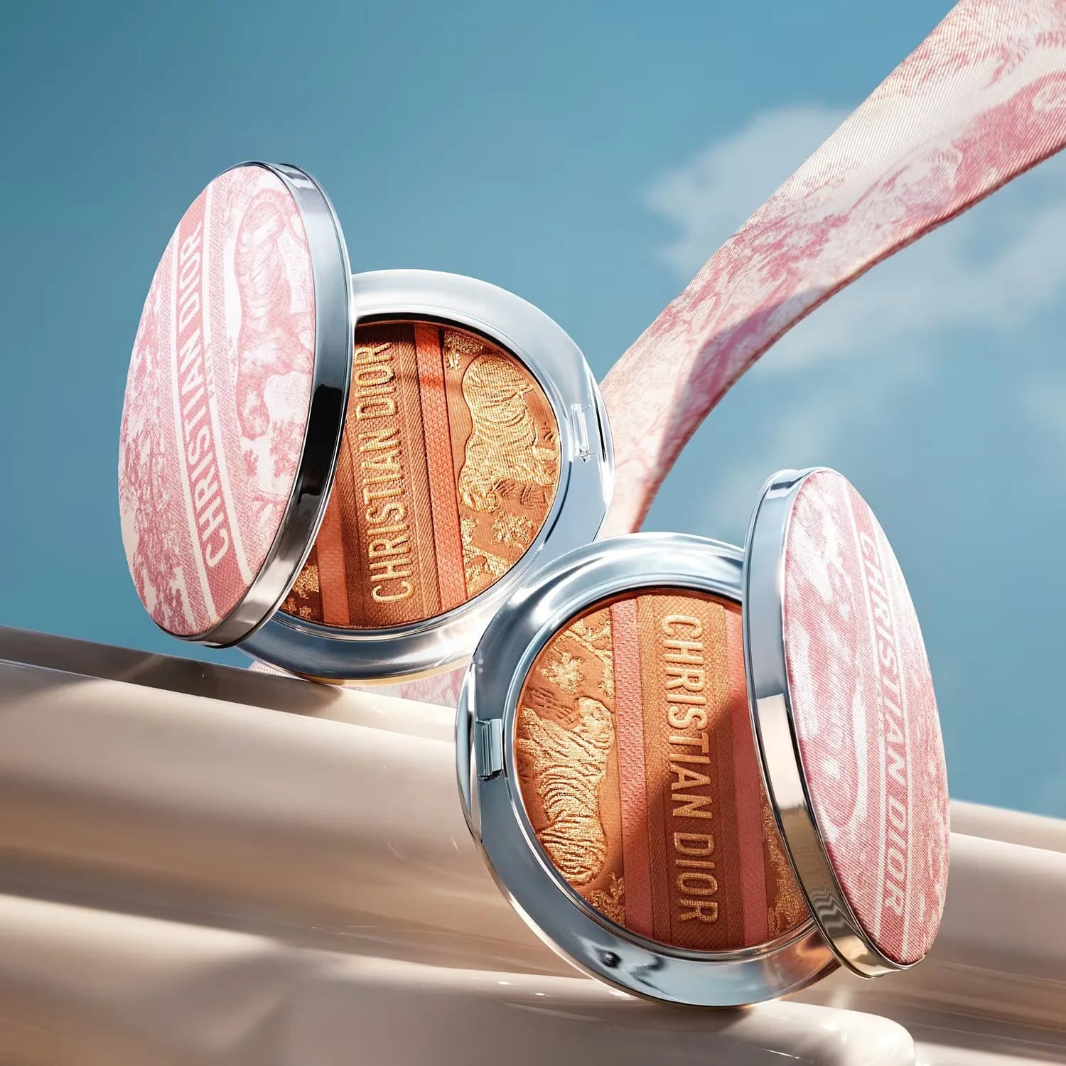 フェイスカラー Dior Forever Nude Bronze - large-format Forever Nude Bronze Large Size: Powder Bronzer in Matte | Dior