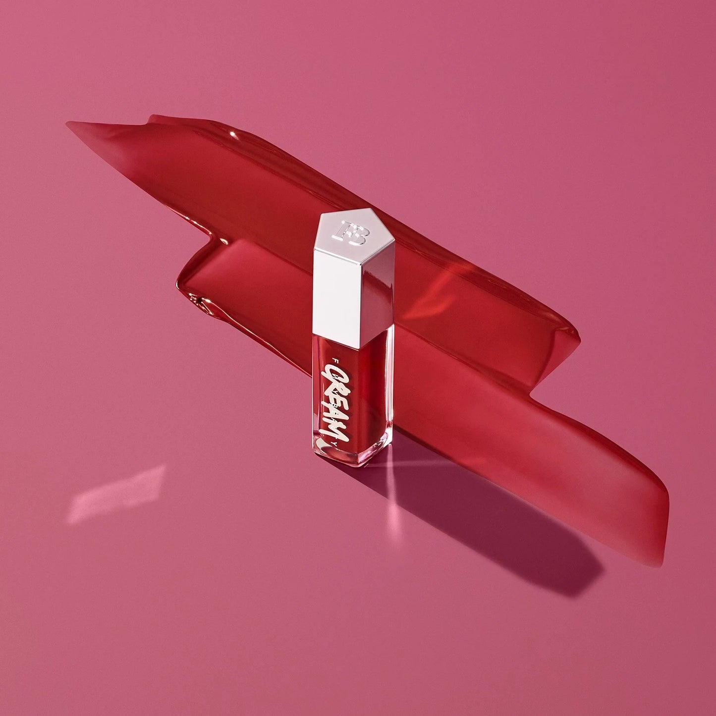 FENTY BEAUTY Gloss Bomb Cream - Intense color lip lacquer