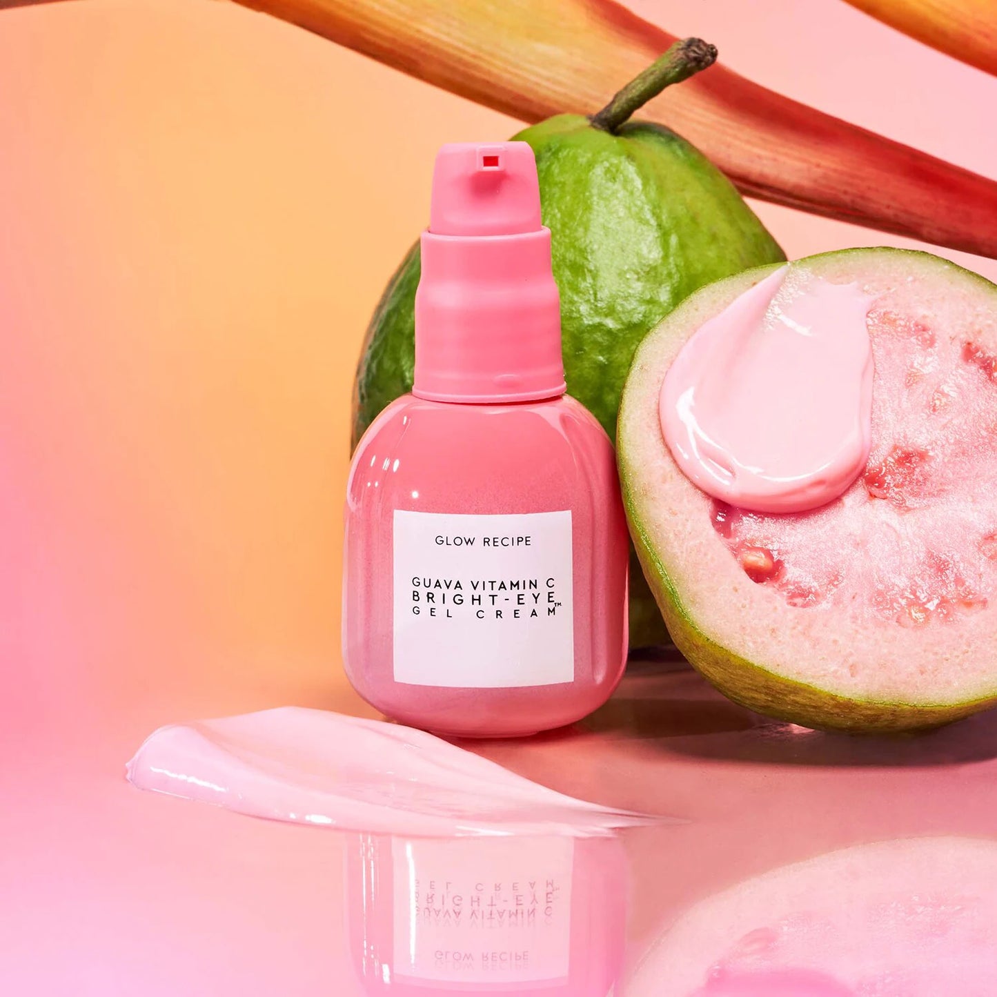 GLOW RECIPE Guava Vitamin C - Brightening Eye Cream Gel