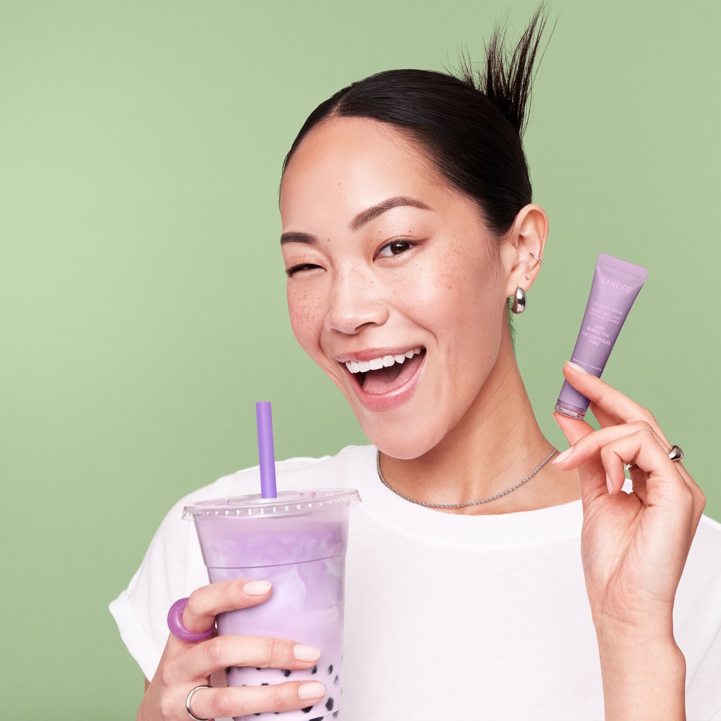 LANEIGE Lip Glowy Balm - Shiny Balm for my Lips