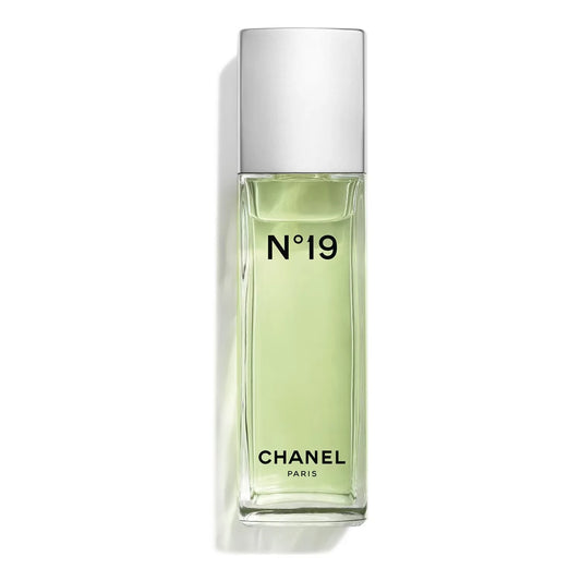 CHANEL No. 19 Eau de Toilette Spray