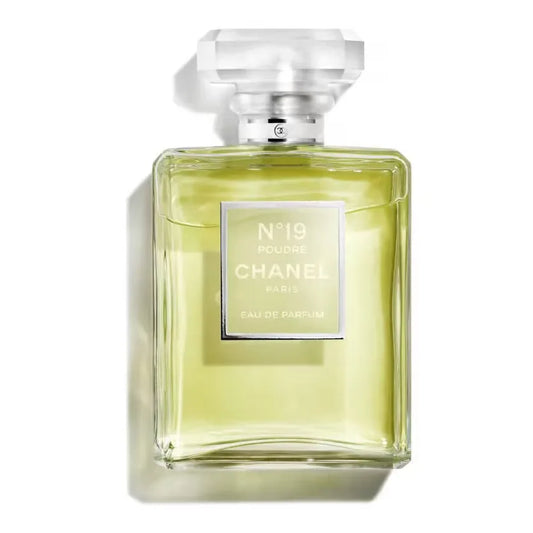 CHANEL No. 19 POWDERED Eau de Parfum