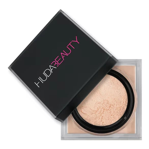 HUDA BEAUTY Easy Bake Loose Baking & Setting Powder